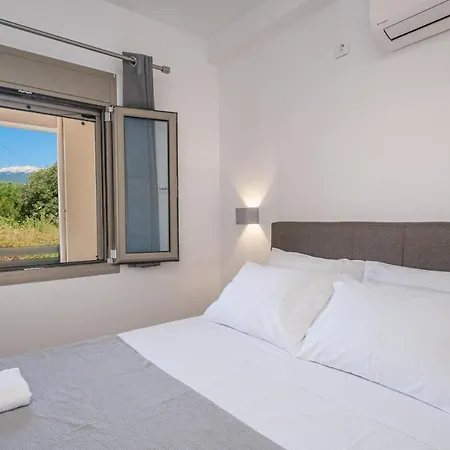 Mirabilia * Sami (Kefalonia)